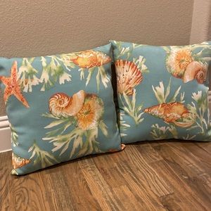 Outdoor weather resistant patio pillows